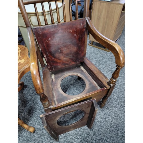 451 - Antique Georgian oak elbow chair commode chair with lift up lid complete with pot, in good order