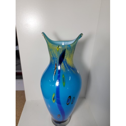 156 - A good quality vintage genuine Murano Italy art glass vase impressive blue glass with a Millefiori d... 