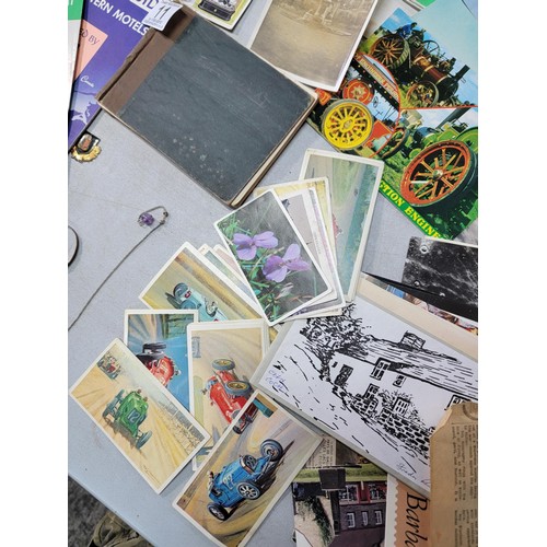 11 - Large quantity of various vintage ephemera to include many vintage tourist pamphlets, cigarette card... 