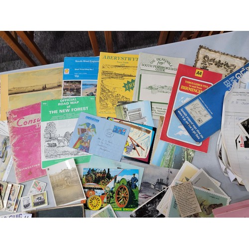 11 - Large quantity of various vintage ephemera to include many vintage tourist pamphlets, cigarette card... 