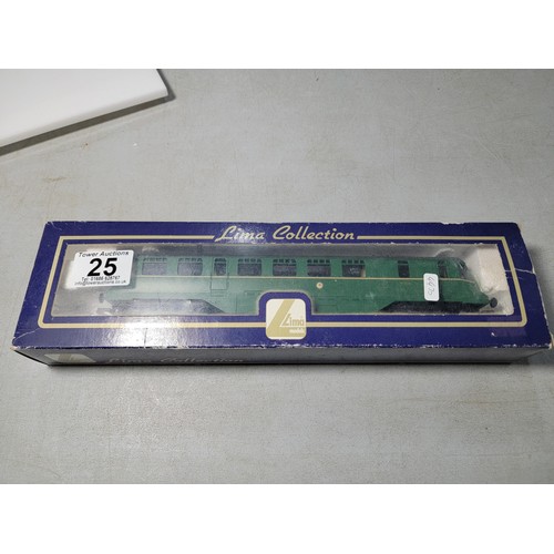 25 - Boxed Lima 205150A8 rail car in green in excellent condition boxed