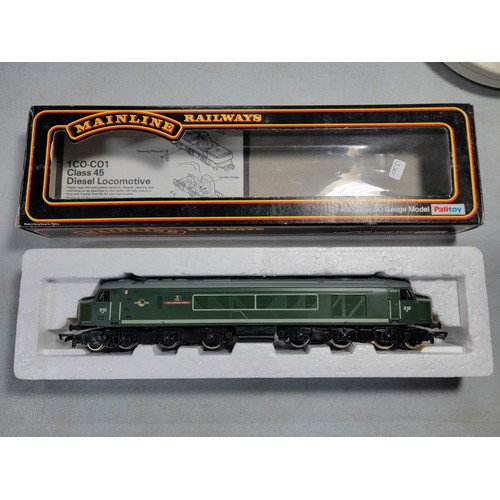 36 - Mainline Type 4 1C0-C01 Diesel locomotive D52 - Like new in box with instructions, clean and service... 