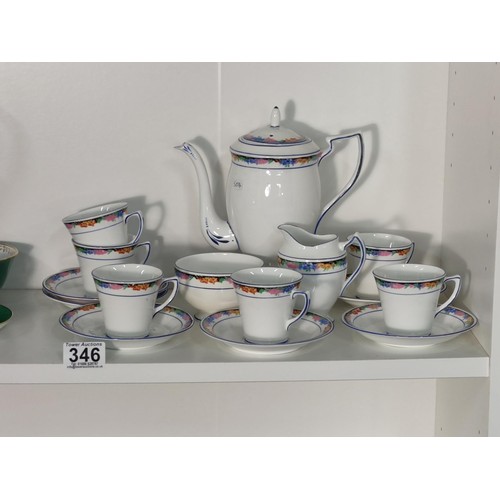 346 - 2x partial tea sets inc a 15 piece blue and white floral Grosvenor china part set inc teapot, milk j... 