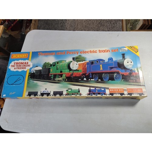 53 - Hornby R9003 90s Thomas and Percy electric train set has no locomotives included, includes controlle... 