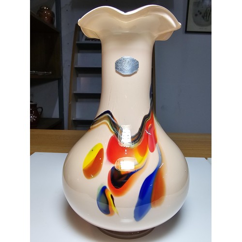 157 - 3x good quality art glass vases to include a stunning genuine Murano Flavio Poli Seguso vase, a Whit... 