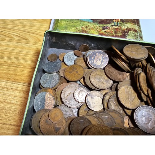 168 - 2x tubs full of vintage and antique British coins to include a large quantity of copper pennies with... 