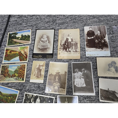 171 - Collection of various postcards and photographs to include a selection of good antique photographic ... 