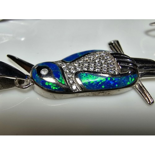 208 - Stunning matching 925 Silver jewellery set to include a Kingfisher pendant inset with blue Opal with... 