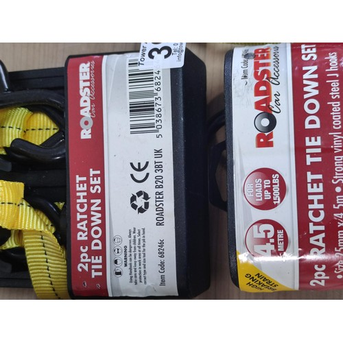 392 - A box containing 4 two piece ratchet tie down sets with 4.5m of ratchet strap along with a quantity ... 