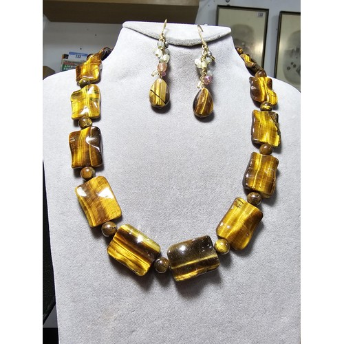 234 - Quantity of semi Precious stone jewellery to include 2x Tigers Eye beaded necklaces, Tigers Eye drop... 