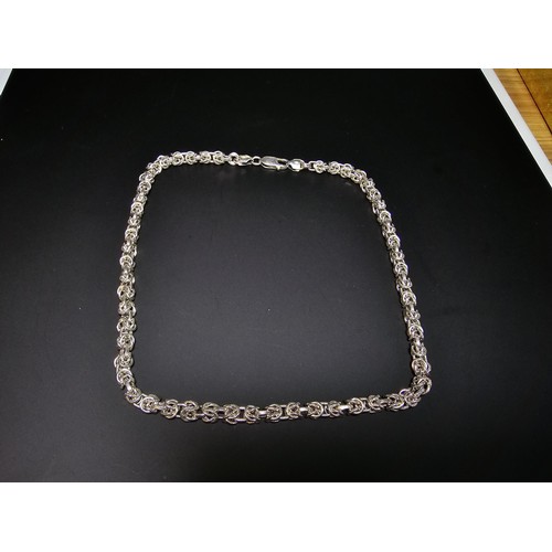 236 - Fine quality Hallmarked 925 Silver heavy neck chain with an unusual knot link design in excellent cl... 