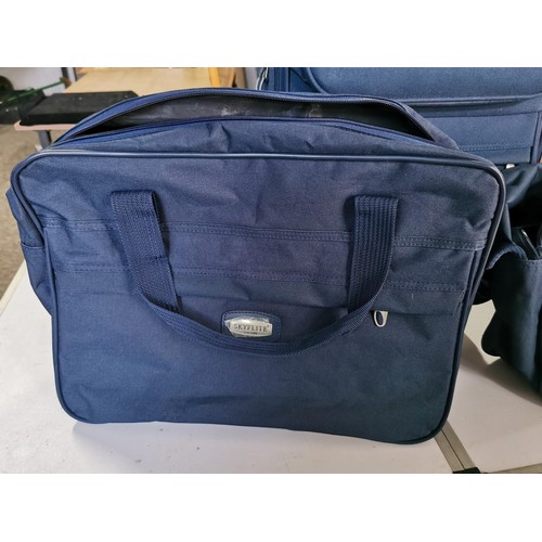 440 - A matching 3 piece suitcase and bag set by Skyflite in as new condition. Largest suit case is on whe... 