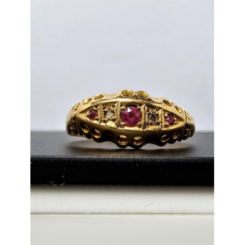 264 - An Antique Hallmarked 18ct Yellow Gold Ring inset with 3x Ruby gem stones and 2x Diamonds, Hallmarke... 