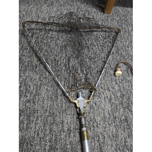 2 - Good quality vintage Hardy Bros Alnwick catch net along with 2x vintage Gaffs and a good vintage wic... 