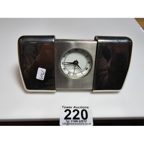 220 - Vintage Chrome cased quartz travel clock in full working order, length when extended is 14cm, height... 