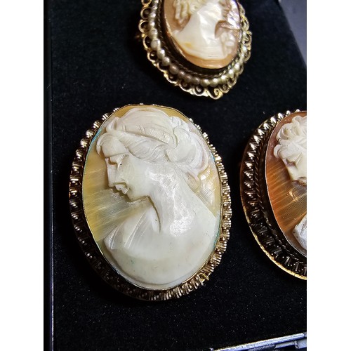 245 - 3x ornate vintage carved shell cameo brooches all in good clean condition and boxed.