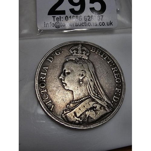 295 - Solid silver 1889 British silver crown coin in good condition. total weight of 27.86g, see photos.