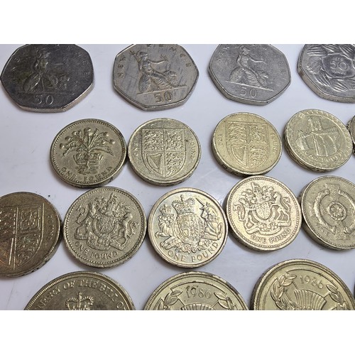 301 - Qty of old British coinage to inc. 4x old style £2 coins, 12x old style £1 coins, 5x old style 50p c... 