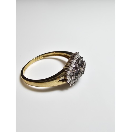 316 - Stunning 9ct Yellow Gold Diamond Cluster Ring inset with a large quantity of chocolate diamonds to t... 