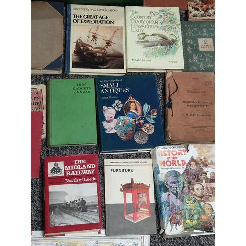 88 - Box containing a quantity of collectable books in hard and soft back inc The Swiss family Robinson, ... 