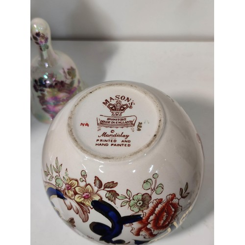 429 - Qty of Mason's Ironstone Mandalay items to include matching pair of jugs, lidded urn, lidded ginger ... 