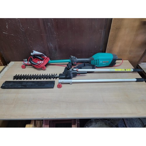 482 - Bosch extendable hedge trimmer model amw10 in good order