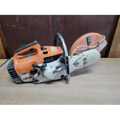 483 - Stihl ts 400 concrete saw in full working order