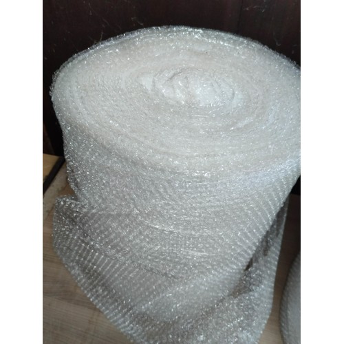 451 - 2x large rolls of small bubble, bubble wrap in good order