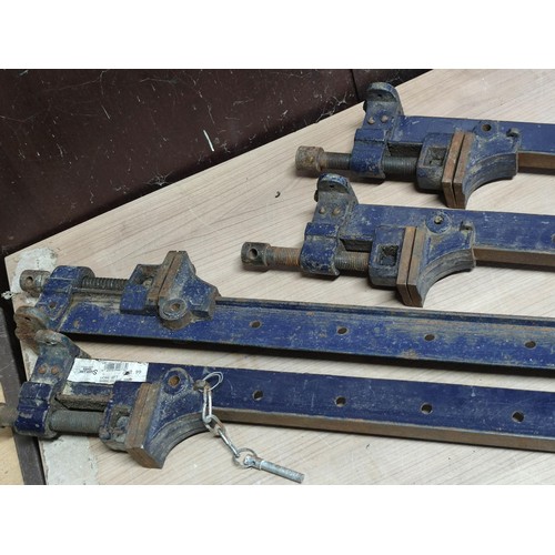 464 - 4x Blue Heavy Duty silverline sash clamps - missing pins and bar tallest stands at 78cm high