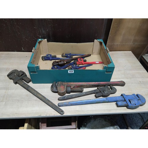 468 - Box containing 3x large Stilson wrenches, 3x smaller wrenches and 5x miniature wrenches