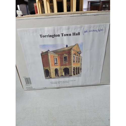 21 - Trackside model railway building of Torrington Town Hall with working lights, overall in good condit... 