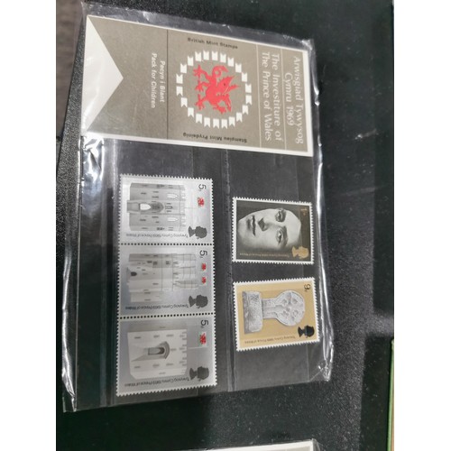 152 - Collection of stamps inc 2x first day covers for the Investiture of the prince of wales, a collectio... 