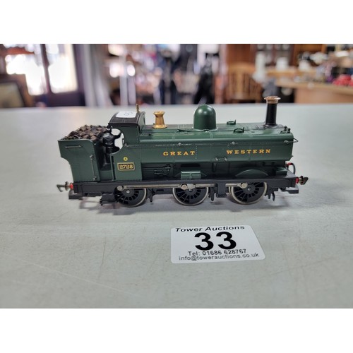 33 - Hornby R1077 class 2721 open cab pannier tank locomotive No.2728 real coal in bunker driver on foot ... 