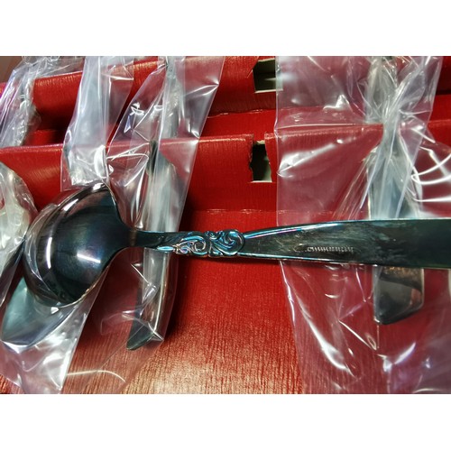 165 - A quantity of boxed plated cutlery including a boxed fish set for 6 persons, a boxed soup spoon set ... 