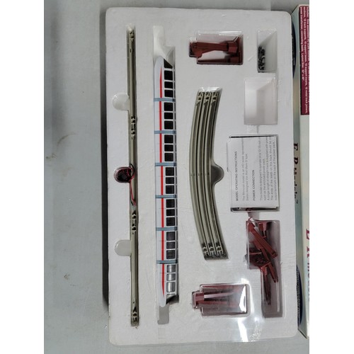 48 - Extremely rare boxed as new E-R models Monorail set in red complete and working as it should runs of... 