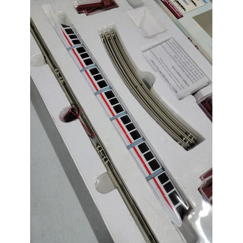 48 - Extremely rare boxed as new E-R models Monorail set in red complete and working as it should runs of... 