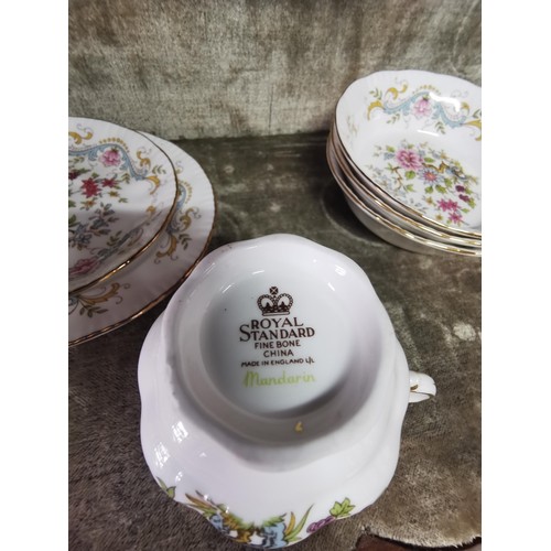 543 - Pretty 28 piece royal standard mandarin tea set, to include 6x trios, 6x bowls, sandwich plate, teap... 