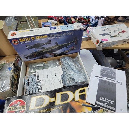 61 - 4x large airfix model kits all boxed 3 of the boxes appear unused the D-Day set is partial built all... 