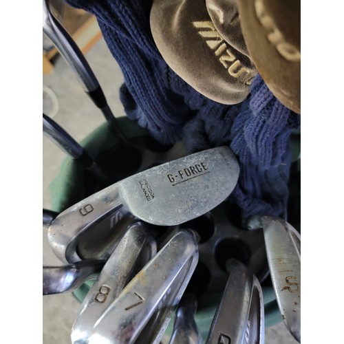 62 - Complete golf set with drivers and putter all matching by Mizuno except the putter along with some a... 