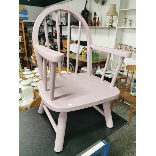 565 - Pink child's wooden painted chair two lined wicker baskets and a wine sloop