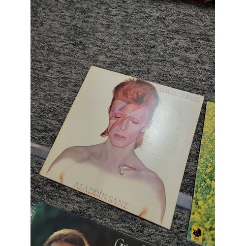 26 - Very large quantity of LP's inc Status Quo, David Bowie, Donny Osmond, Tom Jones etc along with a qu... 