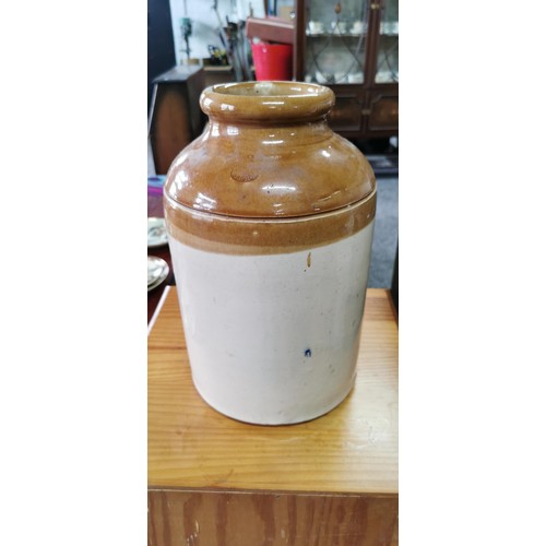 75 - A large glazed earthenware pot stamped Bristol and in excellent clean condition. Measures 36cm in he... 