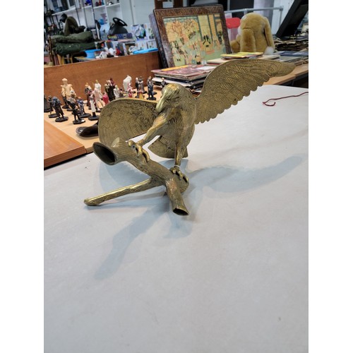 206 - Large good quality solid brass golden eagle of large proportions well detailed stands 45cm high 57cm... 