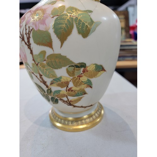 209 - 2x good quality vintage Royal Worcester vases inc a  a good quality Royal Worcester vase with a drag... 