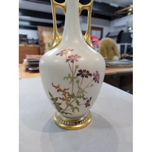 209 - 2x good quality vintage Royal Worcester vases inc a  a good quality Royal Worcester vase with a drag... 