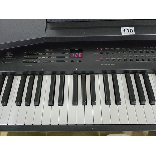 110 - A good quality Yamaha Clavinova CVP-20 keyboard with full weighted keys, ideal for piano practice. T... 