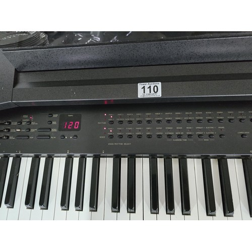 110 - A good quality Yamaha Clavinova CVP-20 keyboard with full weighted keys, ideal for piano practice. T... 