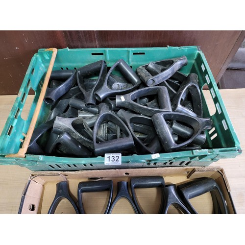 132 - 2x boxes containing a large quantity of plastic fork / spade handles