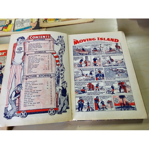 226 - A collection of early vintage Beano items to include a 1954 The Beano Book and a 1959 The Beano Book... 