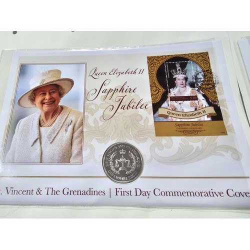 249 - A large collection of 19 commemorative coin stamped first day covers to include 6 relating to the pl... 